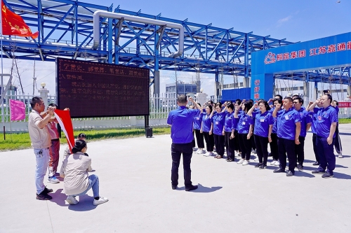 党员活动：重温入党誓词